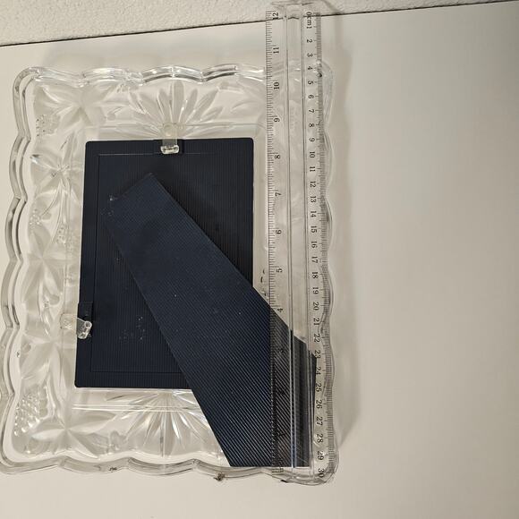 Picture frame Heavy Glass 10" x 8.5" Sketched Frosted Flowers - Picture 5 of 7